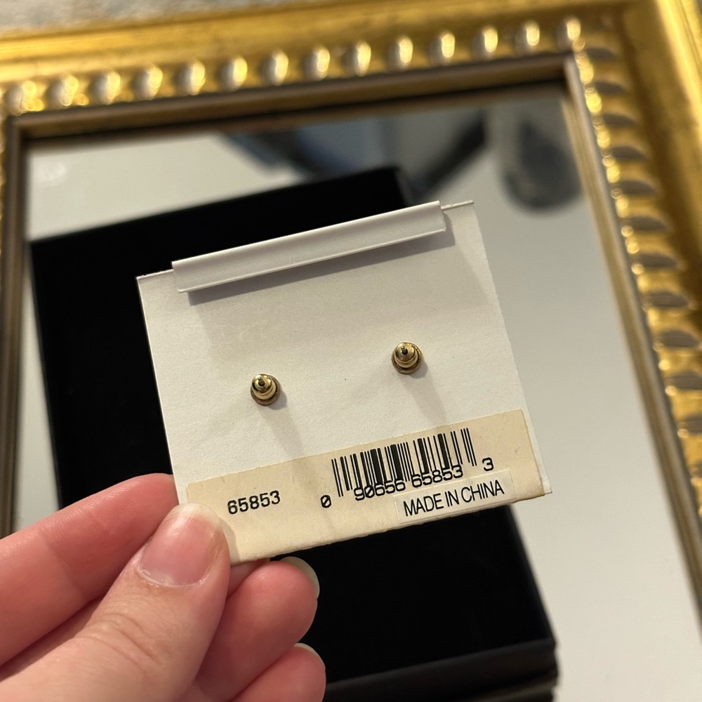 Earring Set - Picture 3 of 3